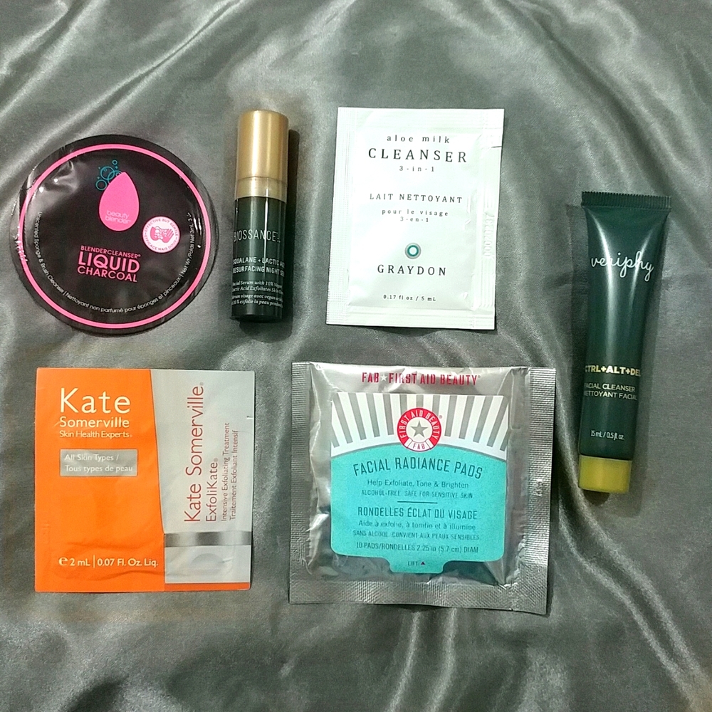 💖2/$30💖 Exfoliators and Cleansers Bundle